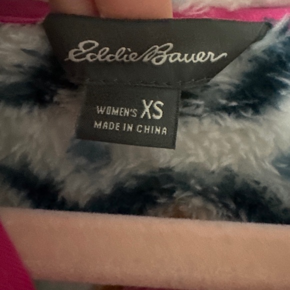 Eddie Bauer Womens Midweight Plush Quarter Zip Fleece Pullover - Picture 9 of 10